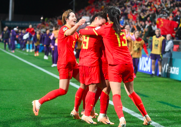  英格兰大胆启用新人，世预赛收获开门红