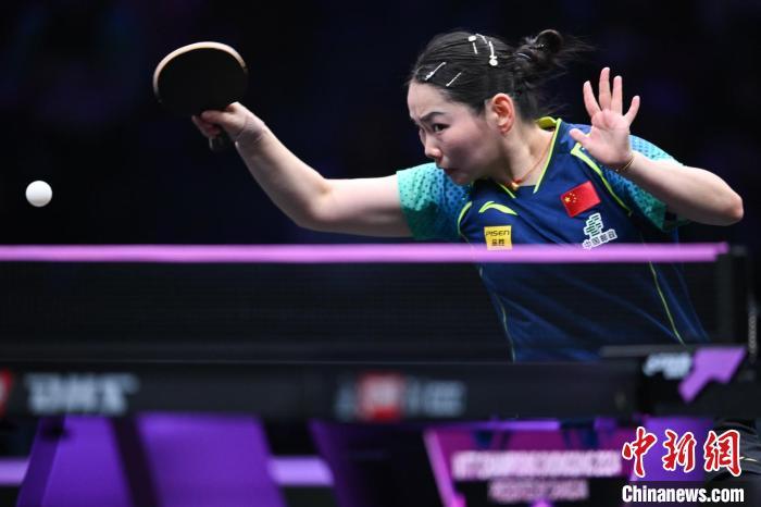  法网公开赛火热开赛，顶尖选手齐聚巴黎争锋  