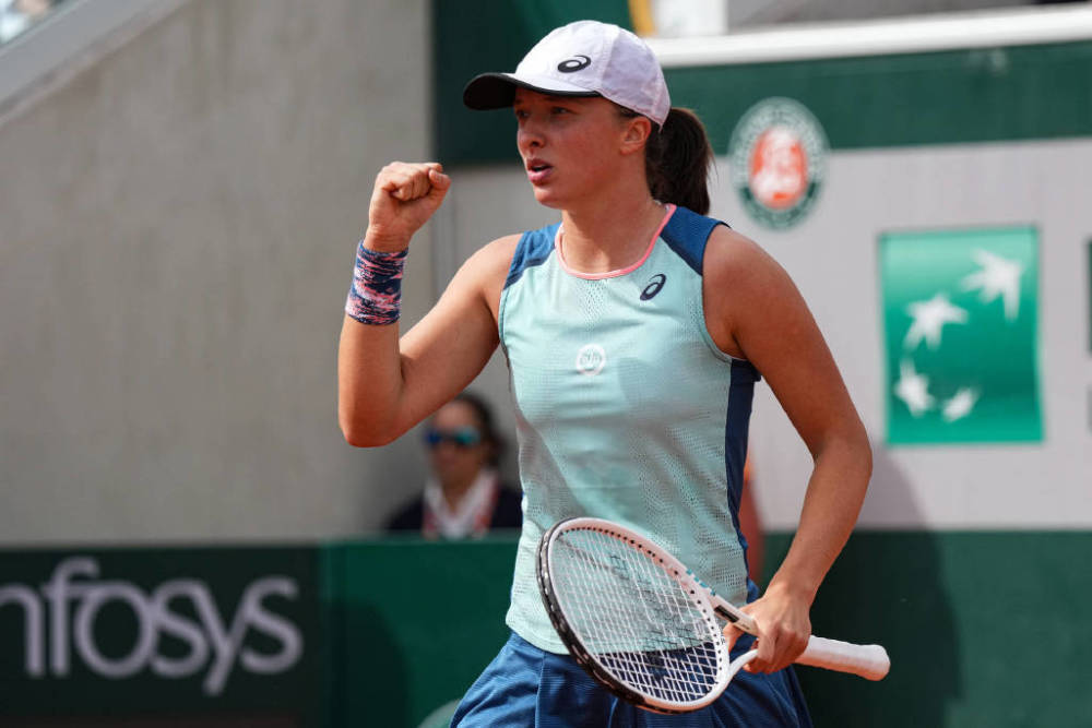  斯维亚泰克横扫群雄，波兰天骄首夺法网