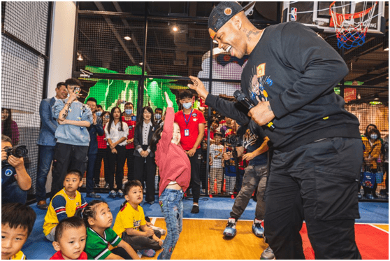  篮球文化节盛大开幕，球迷狂欢共享盛宴