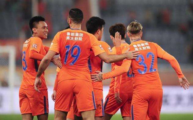  新援首秀梅开二度，完美融入进攻体系