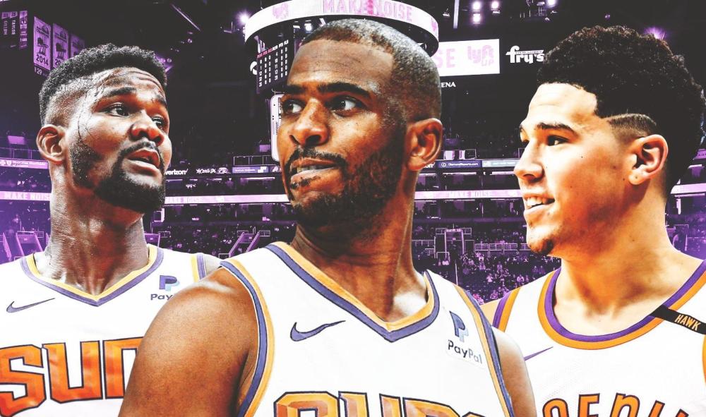  保罗双打搭档默契配合勇夺冠军